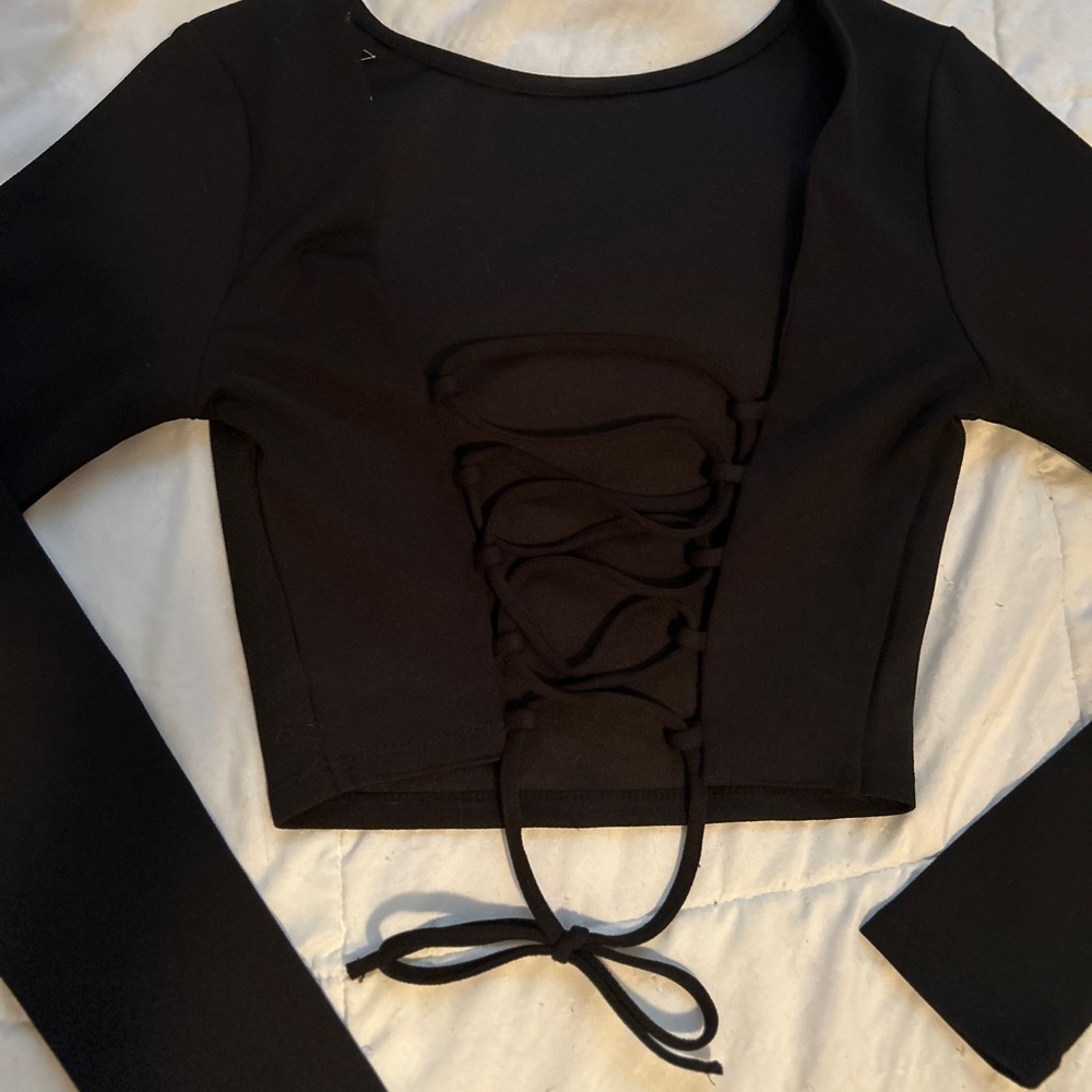 Open back long sleeve in black